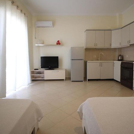 Sunset Apartments Berdenesh Sarandë Exterior foto