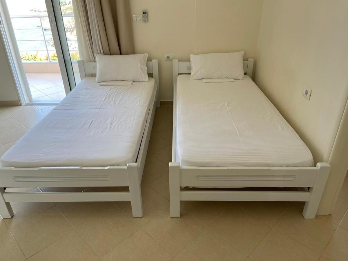 Sunset Apartments Berdenesh Sarandë Exterior foto