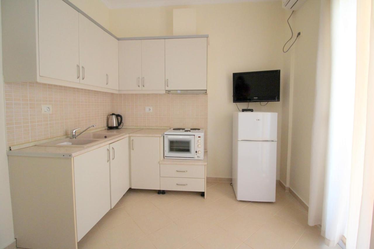 Sunset Apartments Berdenesh Sarandë Exterior foto